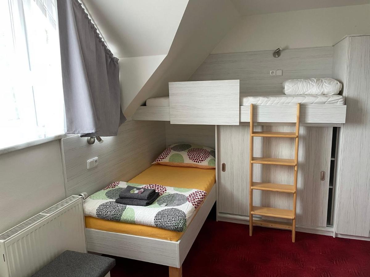Hotel Orlovna Sitborice Esterno foto